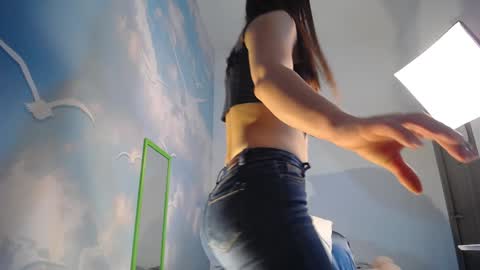 Snapshot of natasha_bernett chatting on January 14, 12:22 am Natasha Bernett online show from January 14, 12:22 am