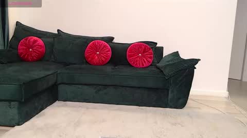 Naty  online show from March 2, 9:31 pm