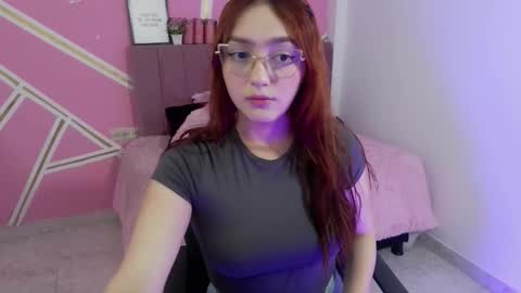natasha_romanof18 online show from February 26, 4:33 am