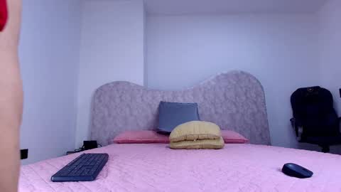 natasha_segura online show from April 22, 11:51 am