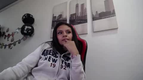 Natashax  online show from October 23, 7:09 pm