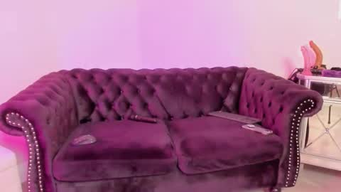 NatashaxoBangs online show from January 21, 12:57 am