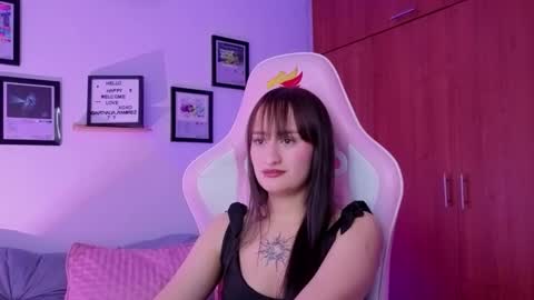 Nathalia Ramirez online show from March 8, 1:46 am