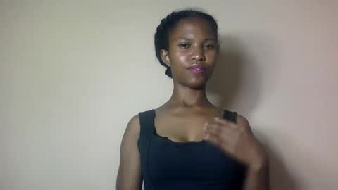 nathalie004 online show from November 5, 8:19 am