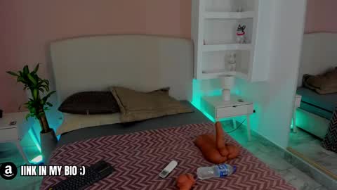 NATHALY  online show from May 28, 10:57 am