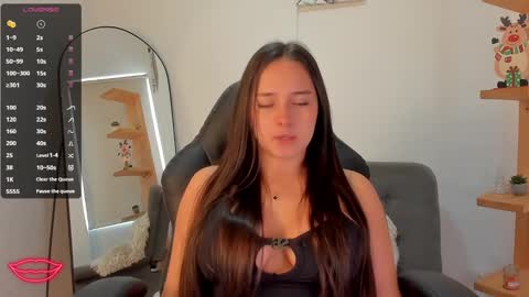 nathalyxx_ online show from December 17, 2:11 pm