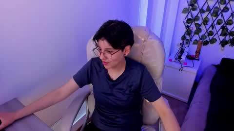 Snapshot of nathalyy_ds chatting on September 17, 8:07 pm nathalyy_ds online show from September 17, 8:07 pm