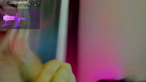Snapshot of natii_bigass chatting on March 4, 12:39 am NATTI online show from March 4, 12:39 am