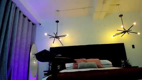 nattashaa online show from February 24, 11:30 am