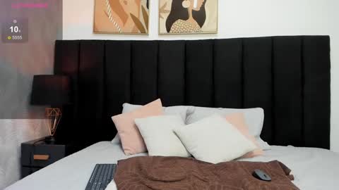 nattashaa online show from January 30, 11:33 am