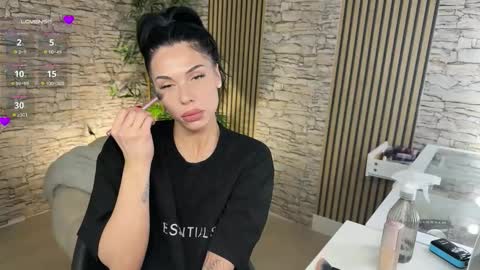 NATTY FIERROS online show from February 15, 7:51 am