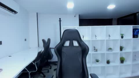 Jazmin Bigboobs online show from February 26, 7:35 pm