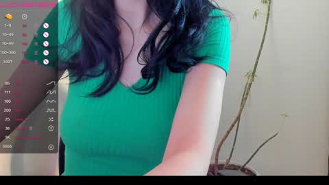 Snapshot of natural_form chatting on January 2, 10:16 am peach online show from January 2, 10:16 am