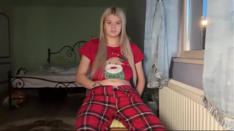 Andreea online show from November 26, 5:08 am