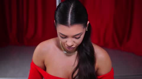 Naty online show from January 28, 7:53 pm