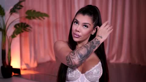 Naty online show from April 13, 7:03 pm