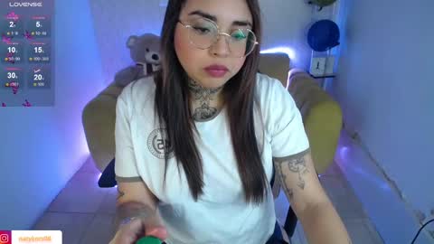 Snapshot of natykors_m_ chatting on January 18, 12:47 pm Sofia IG Natykors08 online show from January 18, 12:47 pm