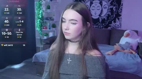 Snapshot of naugghtynikki chatting on September 25, 5:06 am Nikki online show from September 25, 5:06 am