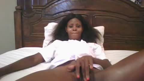 alisha online show from November 8, 11:37 am