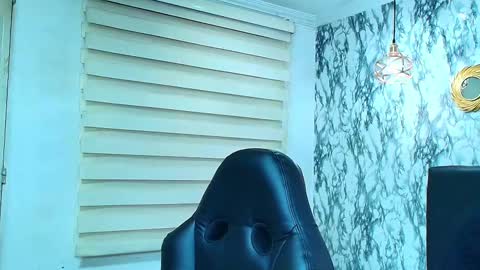 Kitten online show from February 25, 11:32 am