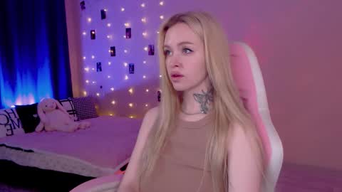 Mable online show from May 31, 2:39 am