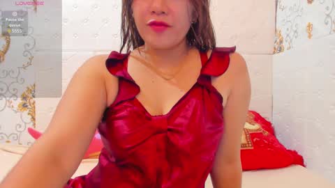 Snapshot of naughtymhavz chatting on January 30, 11:22 am marvie mhavz online show from January 30, 11:22 am