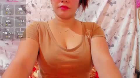 Snapshot of naughtymhavz chatting on March 9, 11:47 am marvie mhavz online show from March 9, 11:47 am