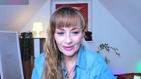 Milana - on air every day except Wednesday from 9 pm to 4 am European time online show from March 19, 10:25 pm