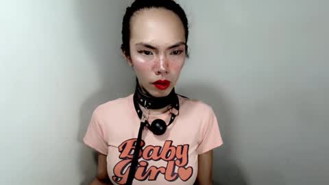 naughtypetiteangel online show from October 29, 10:01 pm