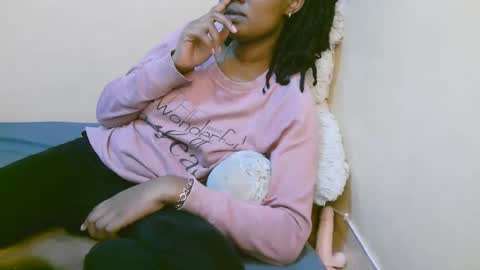 naughtyqueen online show from November 5, 1:55 am