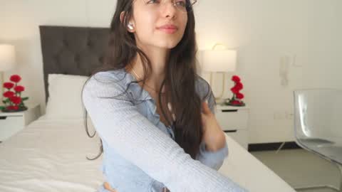 Naughty Samm online show from November 25, 3:25 pm