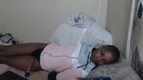 Snapshot of nawtylarissa_ chatting on September 16, 8:50 pm nawtylarissa_ online show from September 16, 8:50 pm