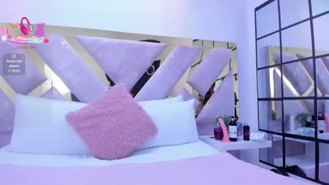 nayara_macherano online show from March 2, 9:21 am