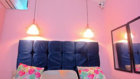 neferet_opal online show from April 3, 1:25 am