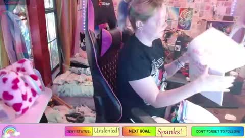 NerdGibbler online show from July 7, 2:09 pm