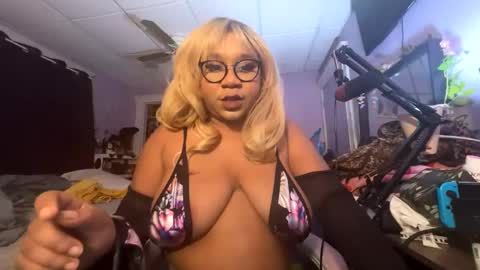 nesiaj21 online show from March 6, 5:03 am