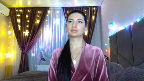 Nessy online show from March 2, 4:14 pm