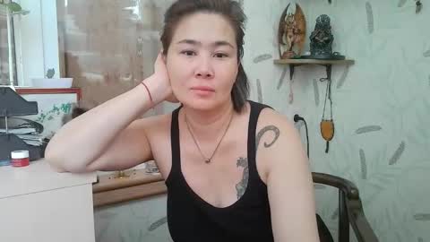 Nettie Allie online show from December 4, 10:28 am