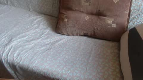 Lilly  online show from September 11, 9:53 am