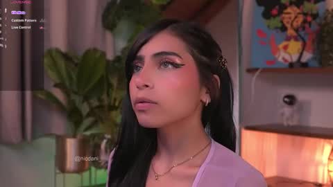 Dani 3 online show from February 25, 2:25 am