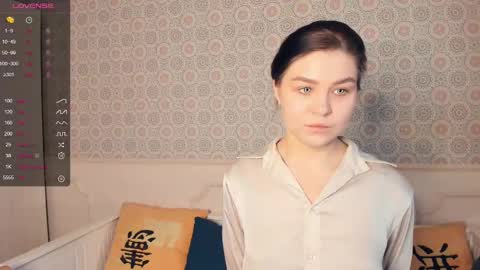 Alice  online show from March 6, 7:14 am
