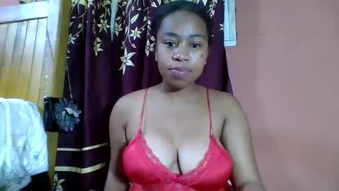 nicelly01 online show from April 30, 9:30 pm