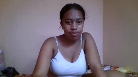 nicelly01 online show from May 7, 8:51 am