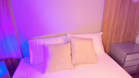 Nicky  online show from January 13, 2:39 am