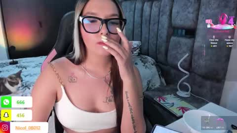 Snapshot of nicol_080 chatting on September 10, 8:20 pm YuliEM online show from September 10, 8:20 pm