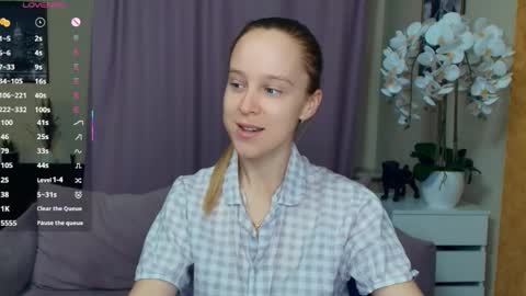 Nicoletta online show from April 20, 7:17 pm