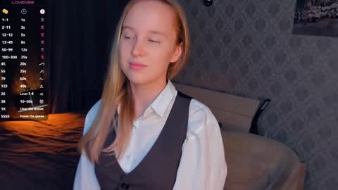 Nicoletta online show from September 24, 5:45 pm