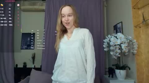 Nicoletta online show from February 19, 7:24 pm