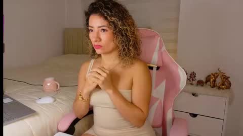 Nicol  online show from February 17, 4:28 pm