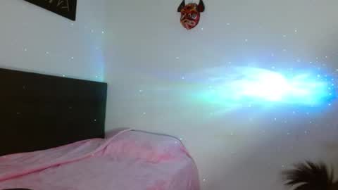 Snapshot of nicole_bonnet chatting on March 8, 3:26 am nicole online show from March 8, 3:26 am